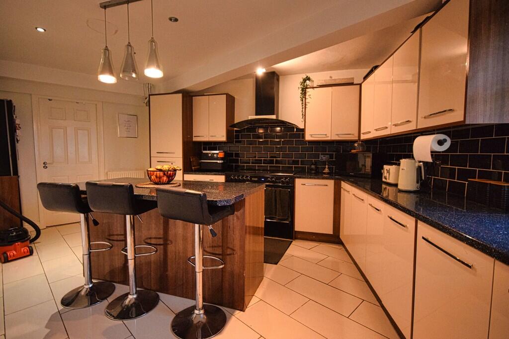 Additional image 4 of Springfield Crescent, Elmdon, Solihull 