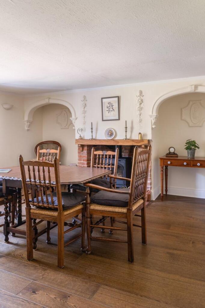 House in Havant, Hampshire - View 4