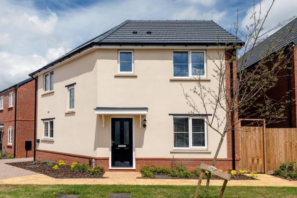 Main image of property: Hardingstone Landimore Road Northampton, Northamptonshire,
NN4 6BS