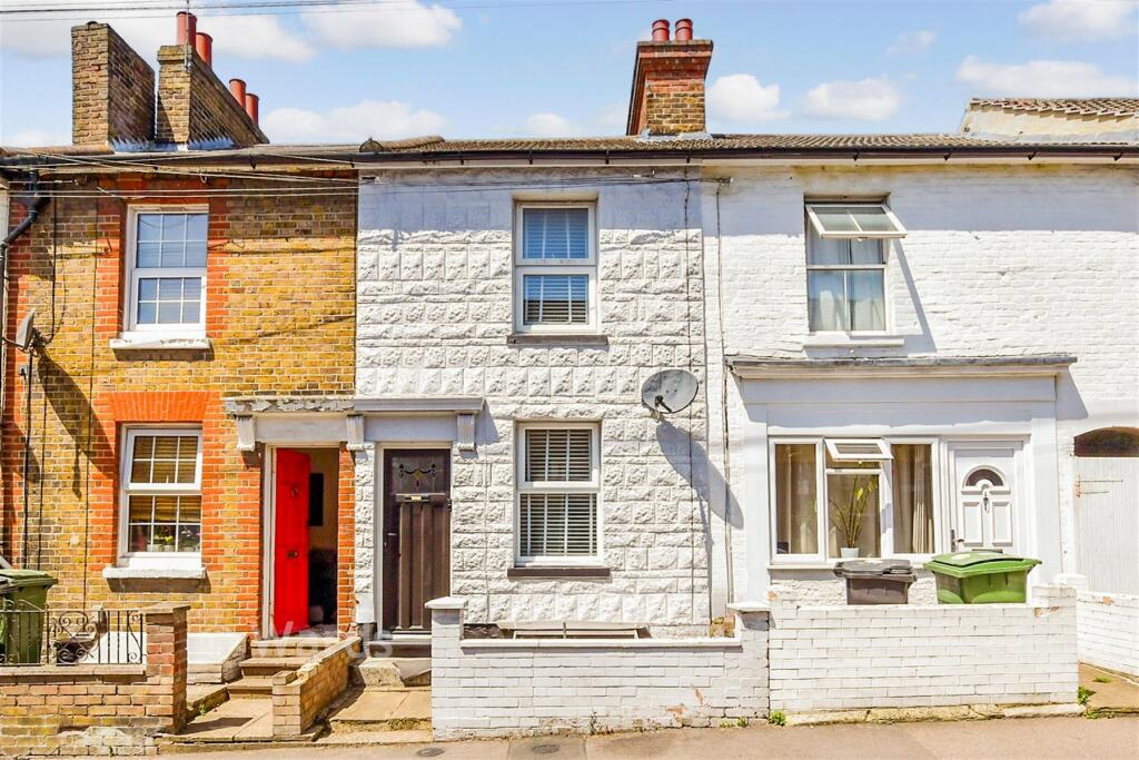 Main image of property: Peel Street, Maidstone, Kent