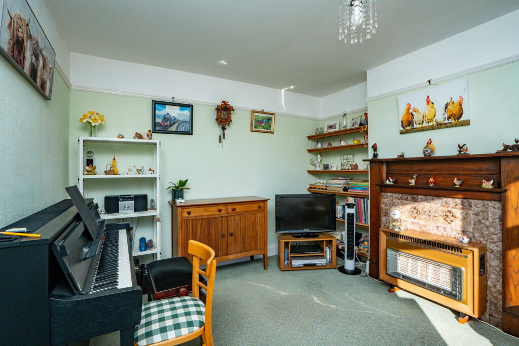 House in Worcester - More