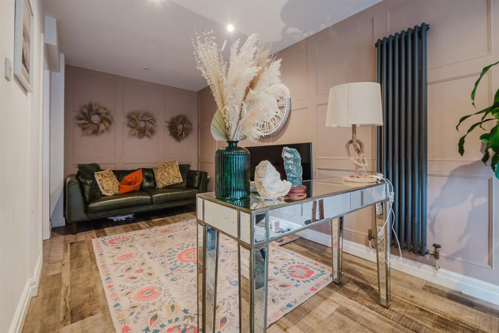 Sandy Lane, Lymm photo 4