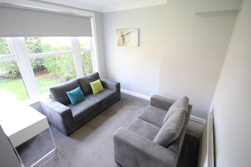 6 bedroom terraced house for rent