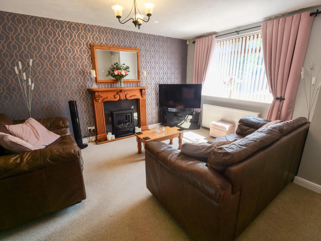 Rosedale Avenue, Heysham, Morecambe - View 2