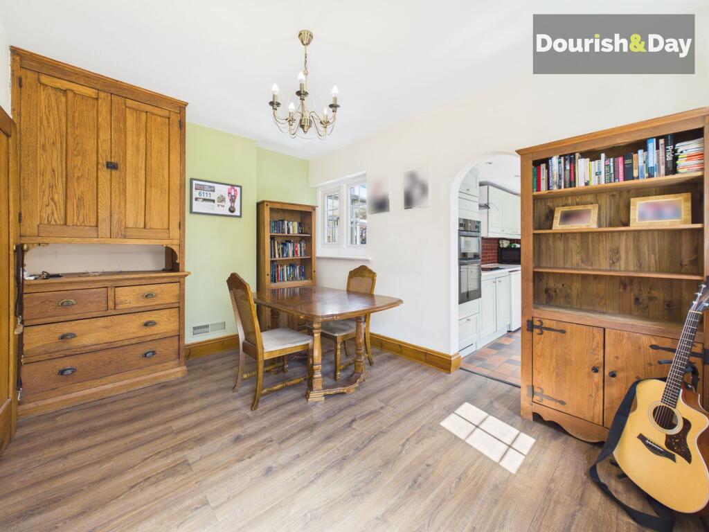 House in Stafford, Rowley Park - View 4