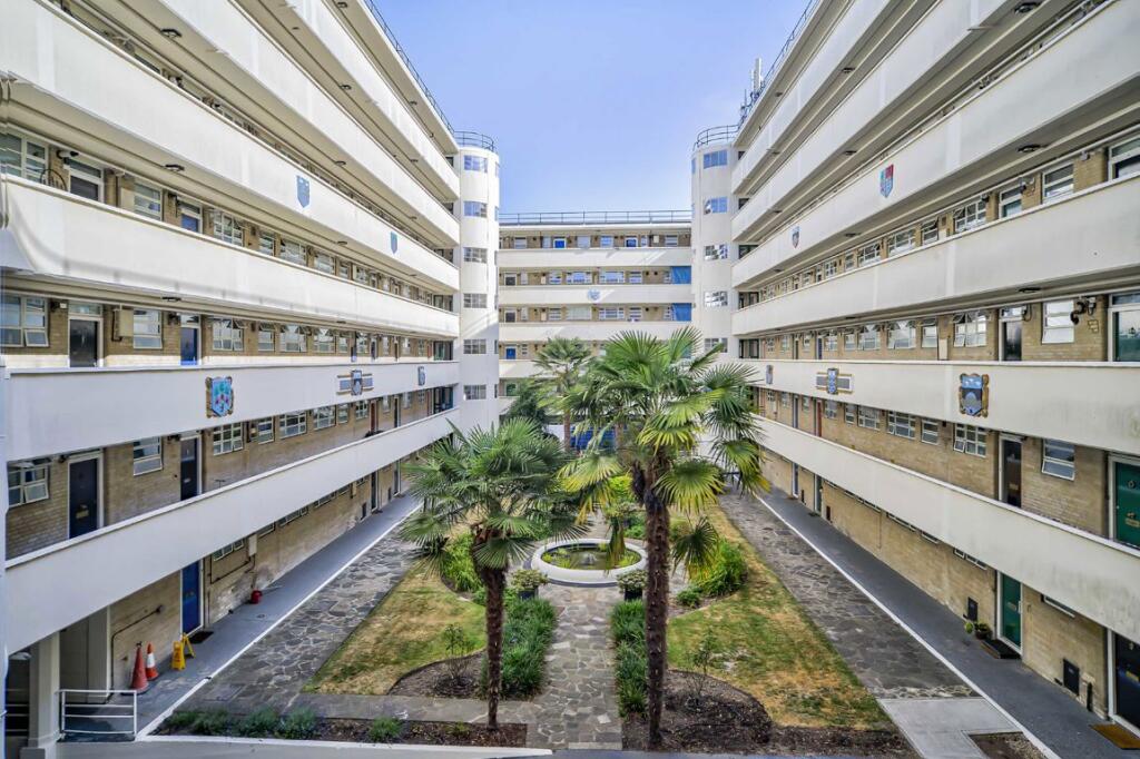 Main image of property: Sheen Road, Richmond