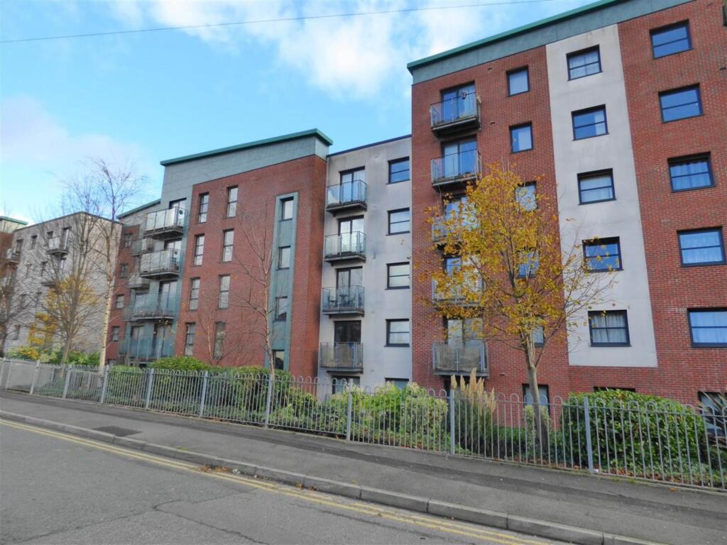 Main image of property: Lower Hall Street, St Helens