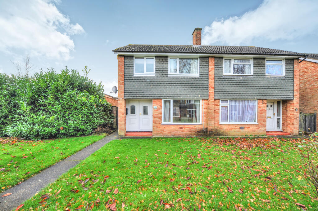 Main image of property: Clyde Place, Bletchley, Milton Keynes, MK3