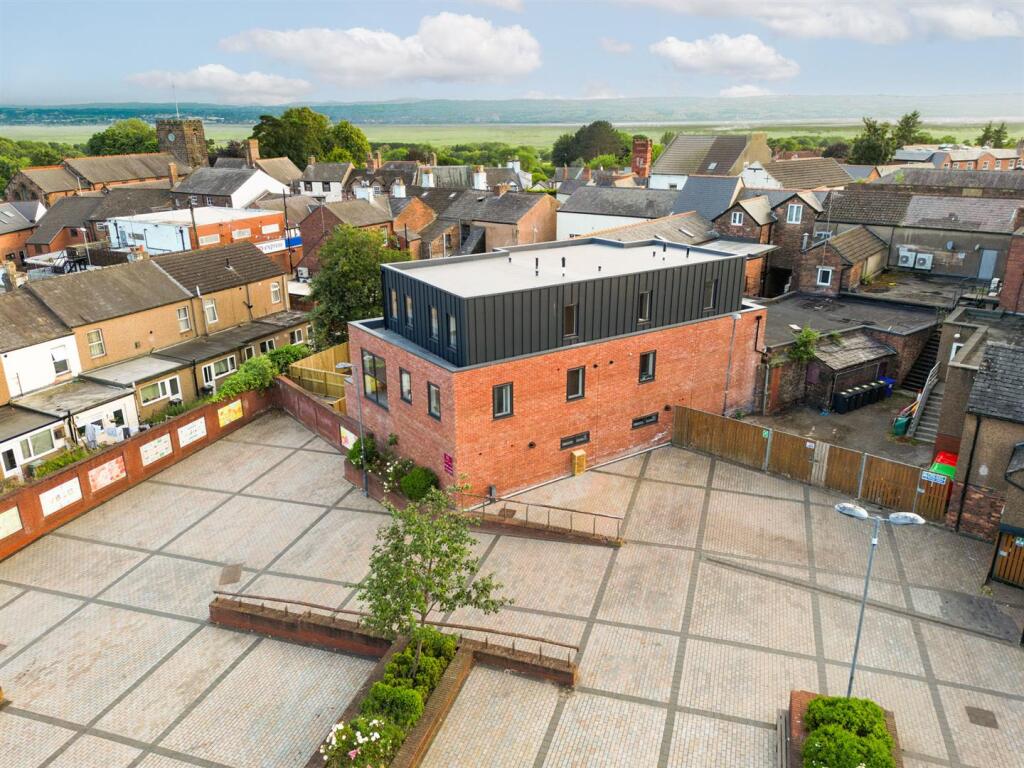 2-bed flat on Gittins Apartments, Brook Street, Neston, £149,950