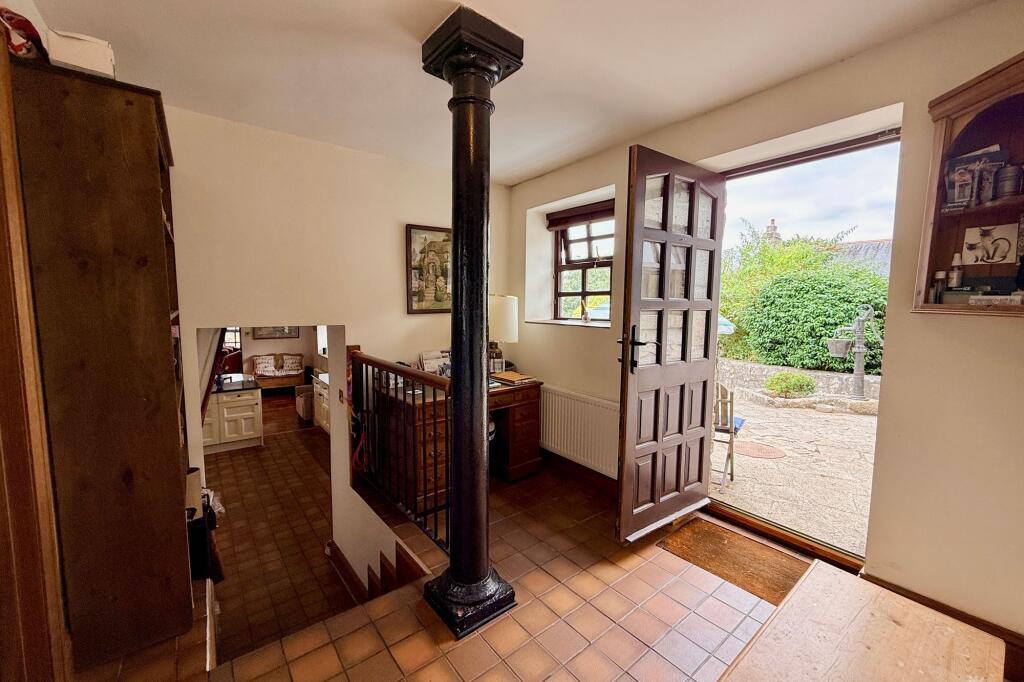 House in Truro - View 4