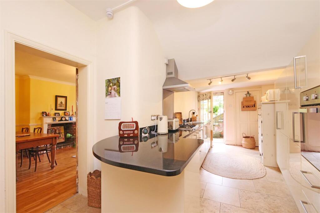 Apartment in York, Bootham, Clifton - View 3
