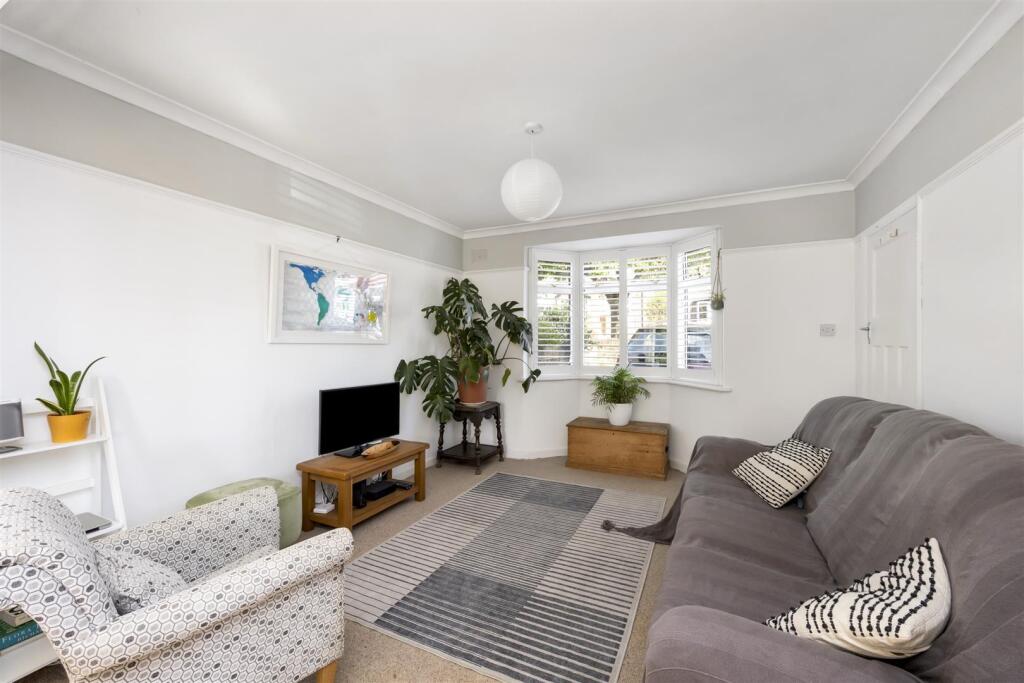 Sanyhils Avenue, Patcham, Brighton photo 5