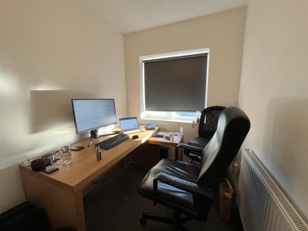 Additional image 11 of Greengates Avenue, Wyke, Bradford