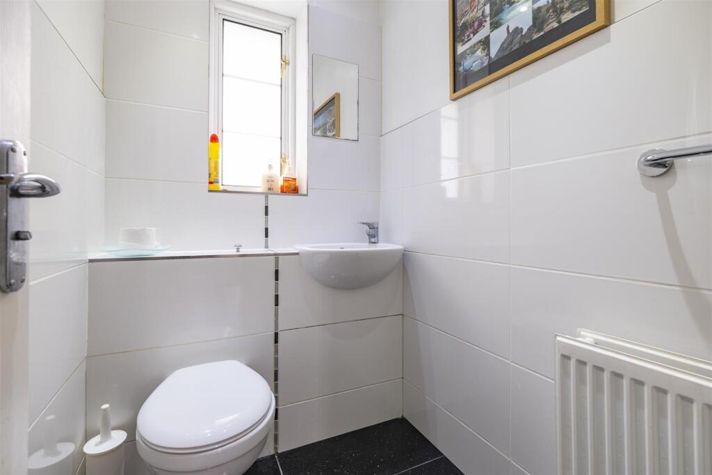 Washingleys, Cranfield, Bedford - View 6