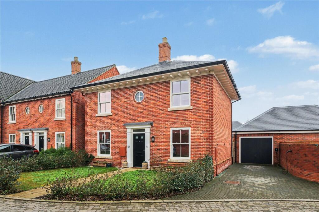 3-bed detached on Canon Way, Trowse, Norwich, Norfolk, NR14, £425,000