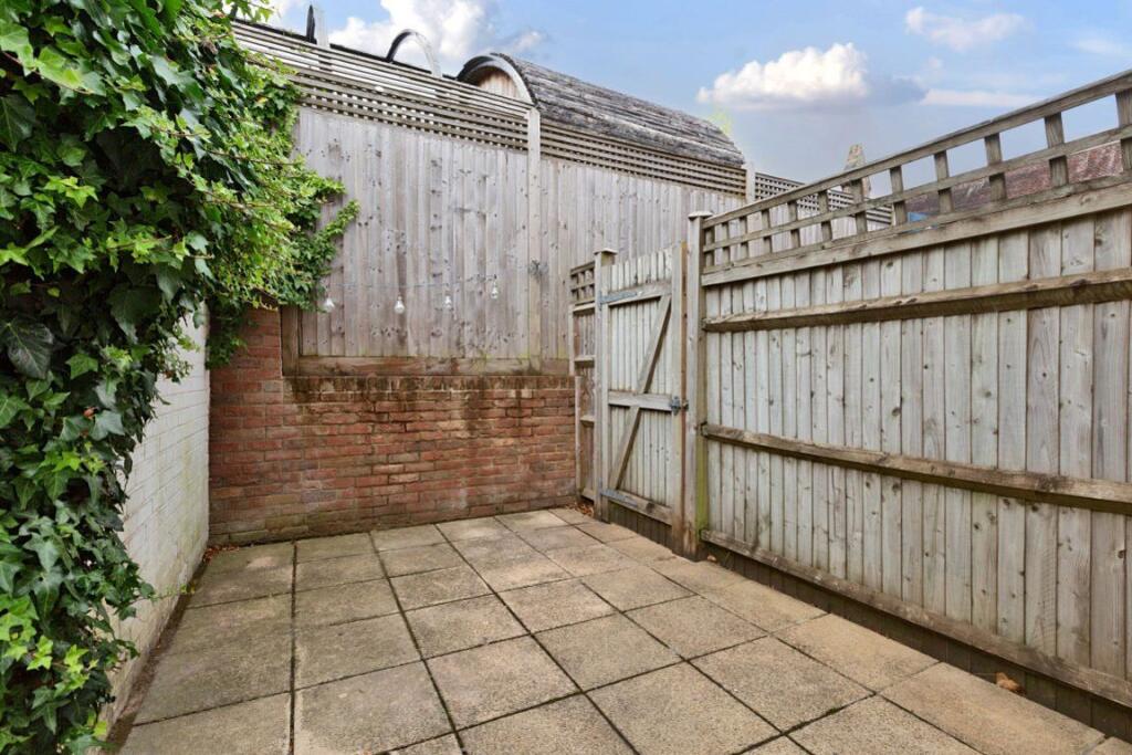 Property photo 8