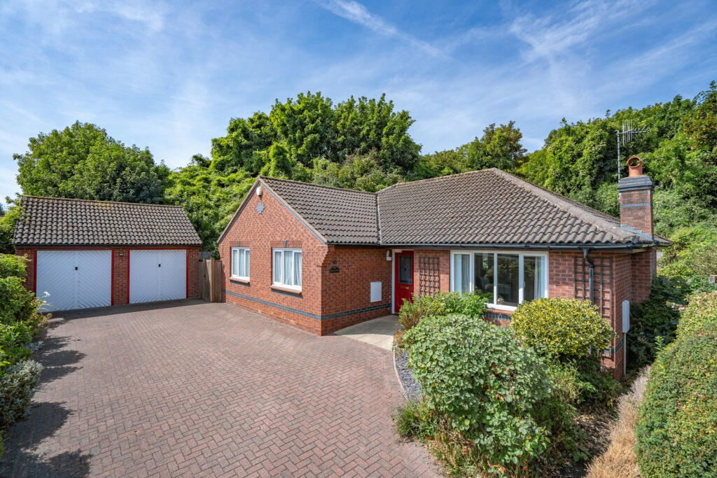 Main image of property: Thirlstane Road, Malvern, WR14