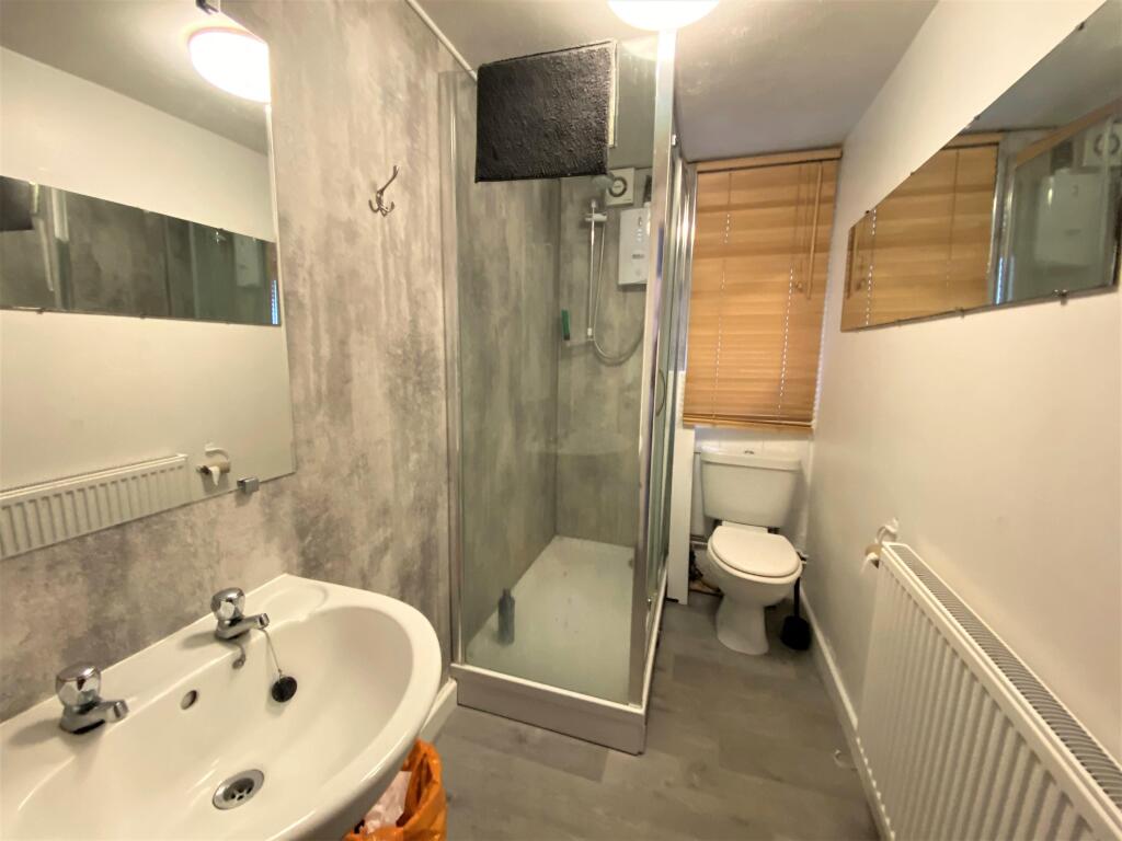 House in Bath - View 4