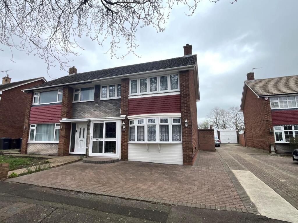 Main image of property: Cimba Wood, Gravesend, DA12