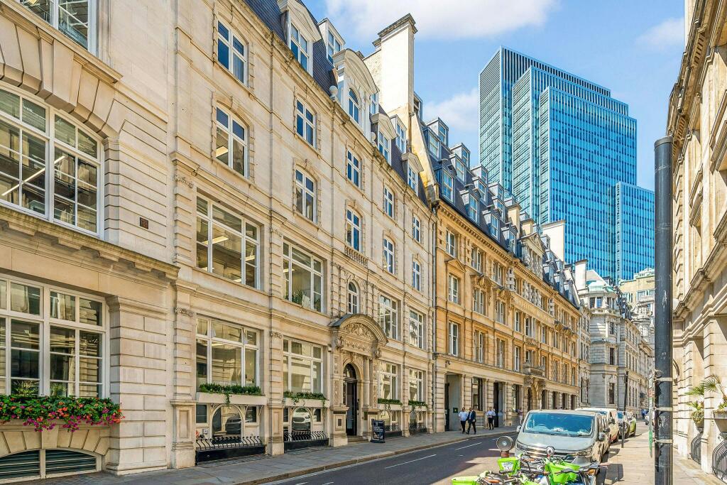 111332_6 Lloyds Avenue (1)_low.jpg