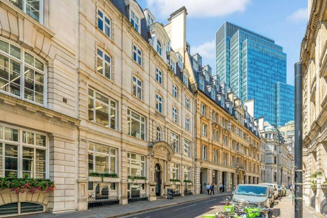 111332_6 Lloyds Avenue (1)_low.jpg
