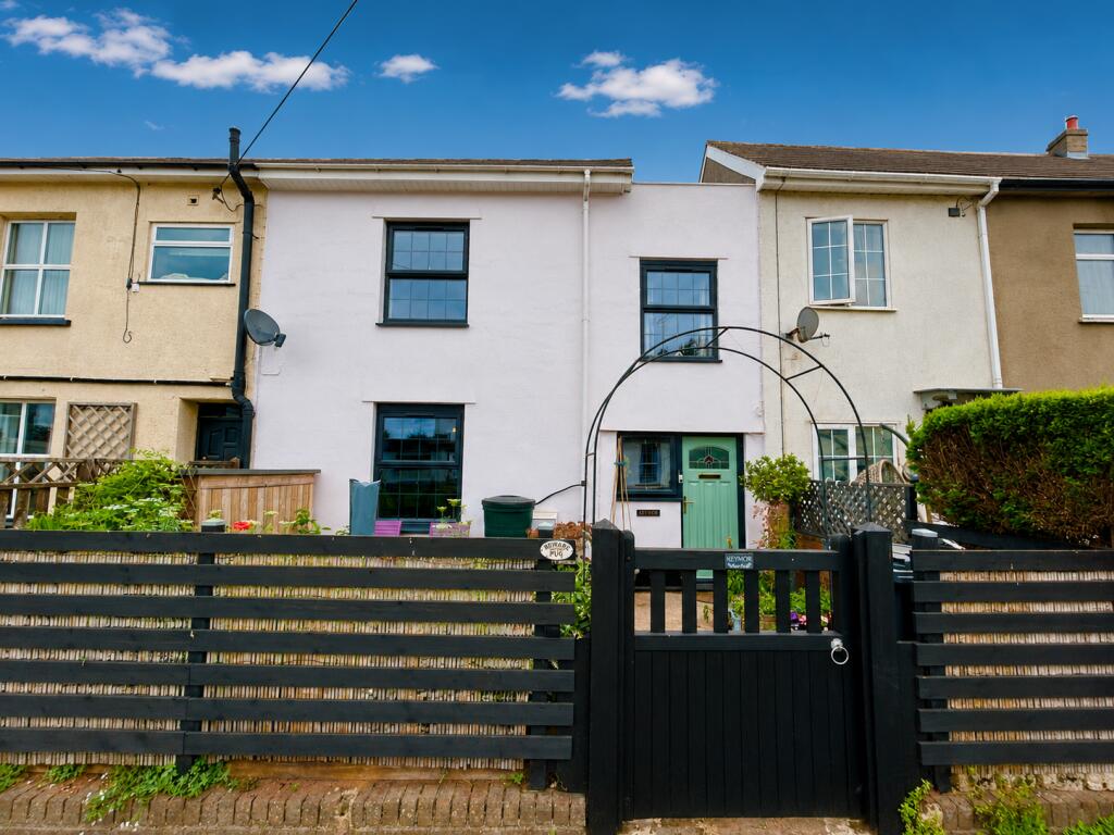 Main image of property: Keymor, Clyst Honiton, Exeter EX5 2NG
