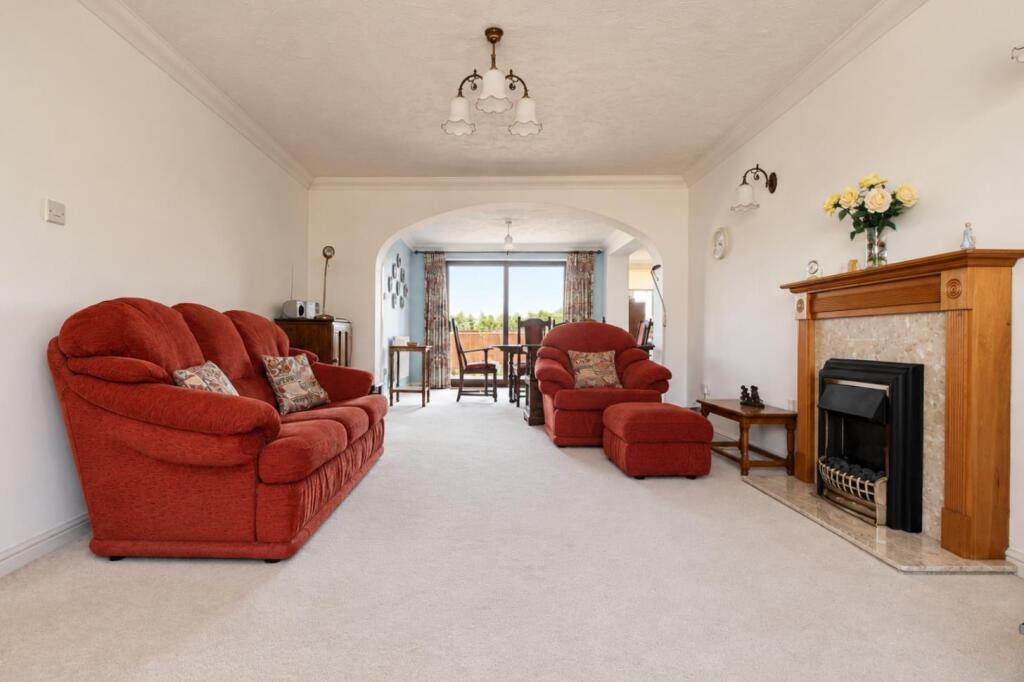 Campbell Close, Buntingford photo 4