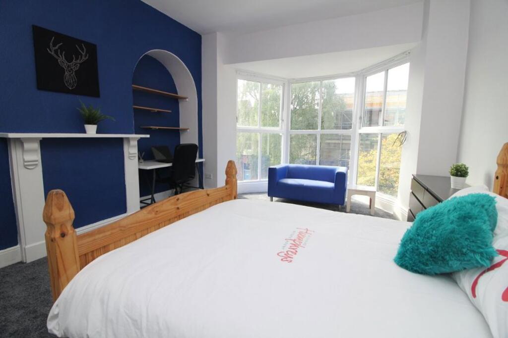 House in Sheffield - View 2