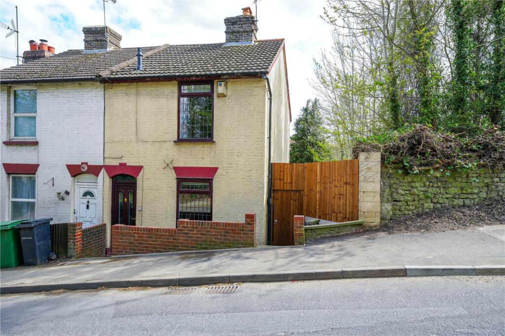 Main image of property: Farleigh Hill, Tovil, Maidstone, ME15