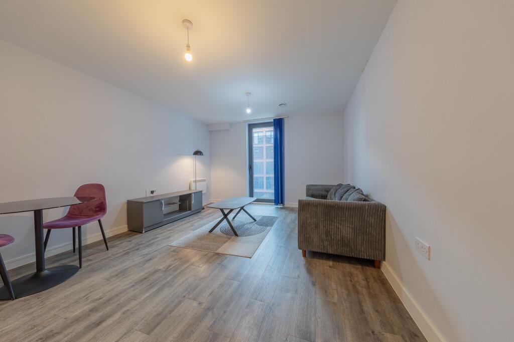 Apartment in Birmingham, Rea Valley, Digbeth - View 2