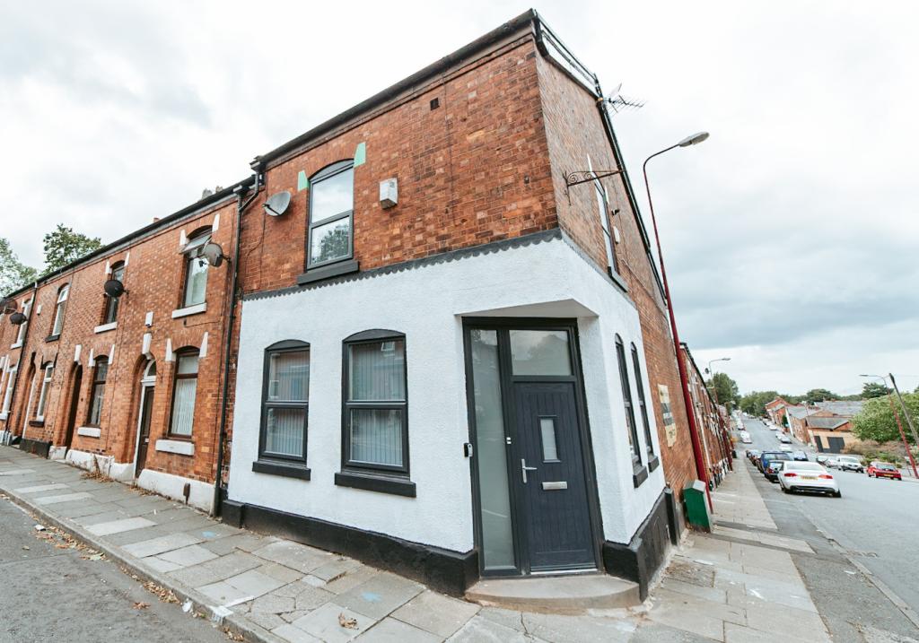 Main image of property: Brunswick Street, Dukinfield, SK16