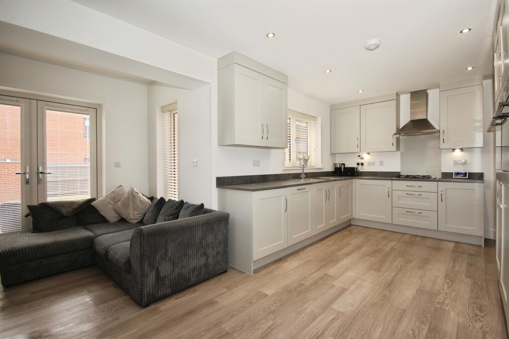 House in Warwick, Bishop's Tachbrook - View 5