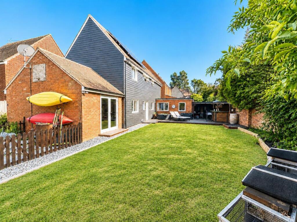 Meadow Mews, South Woodham Ferrers photo 4