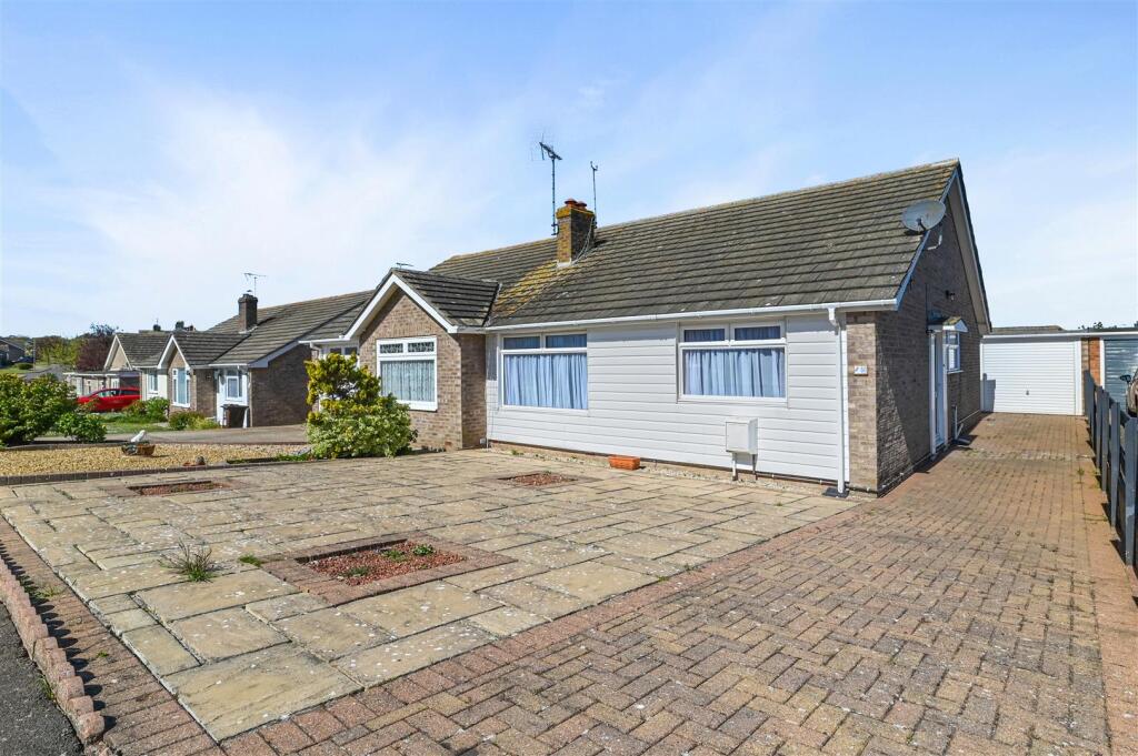 Main image of property: Columbine Gardens, Walton On The Naze