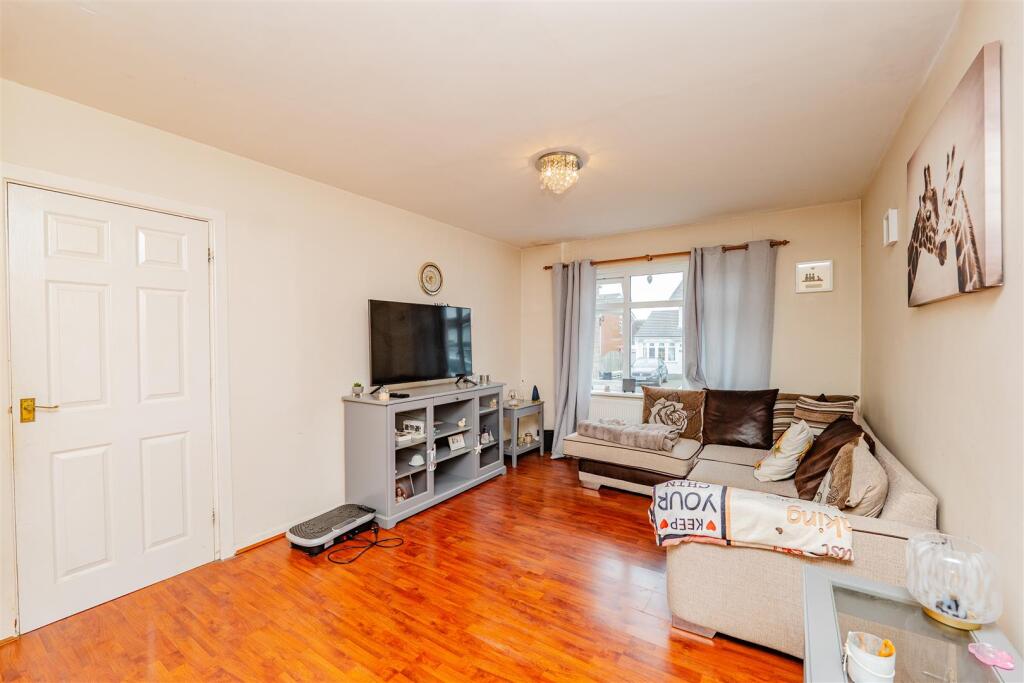 House in Barry, Vale of Glamorgan - View 5