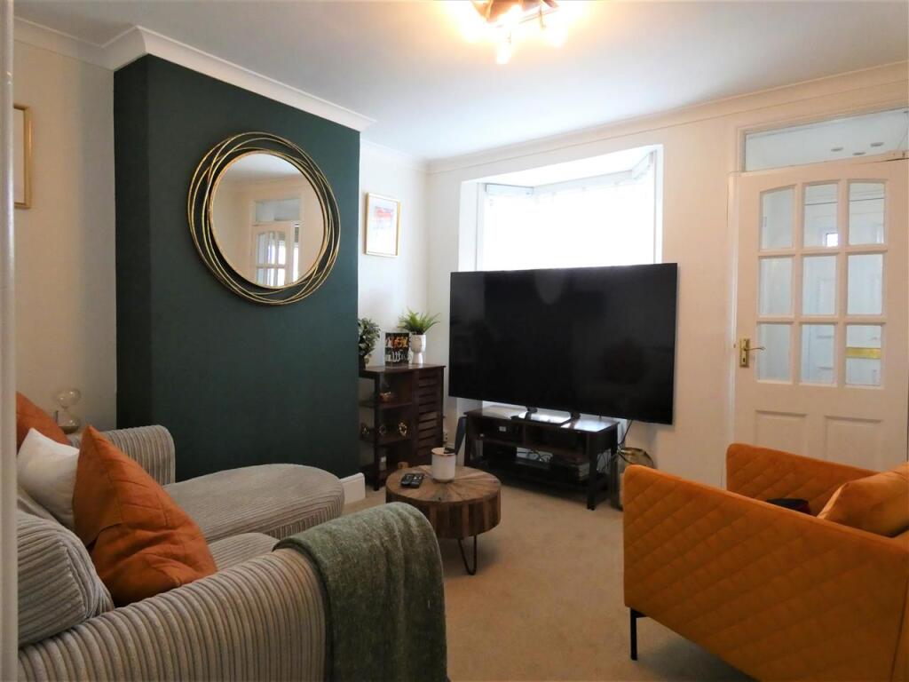 Main image of property: New Road, Croxley Green