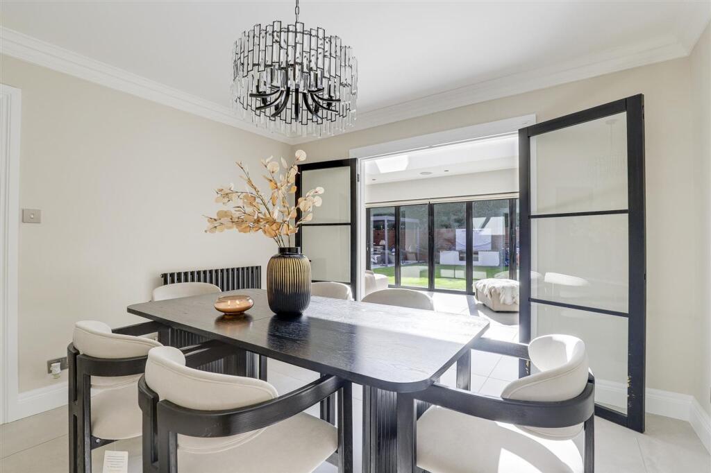 House in Nottingham - View 5