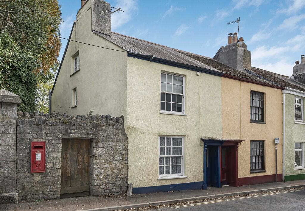 3-bed house on New Exeter Street, Chudleigh, £375,000