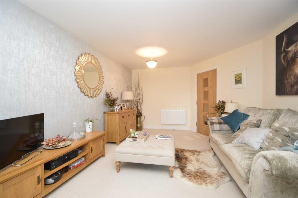 29 Summerfield Place photo 4