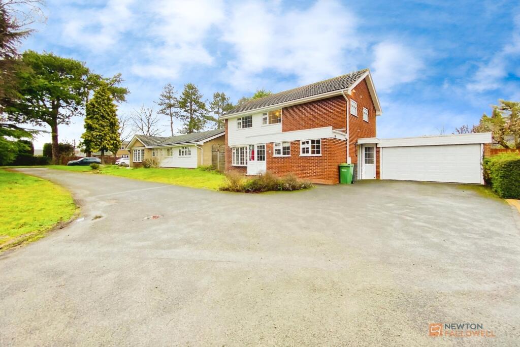 Main image of property: The Yews, Oadby, LE2