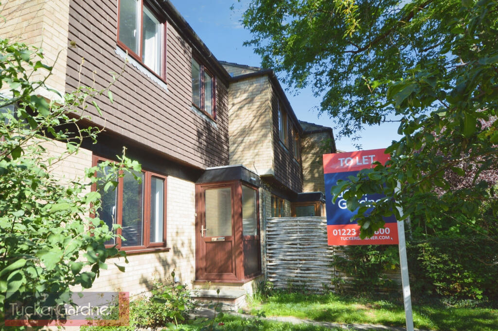 Main image of property: Camside, Cambridge, CB4 1PQ