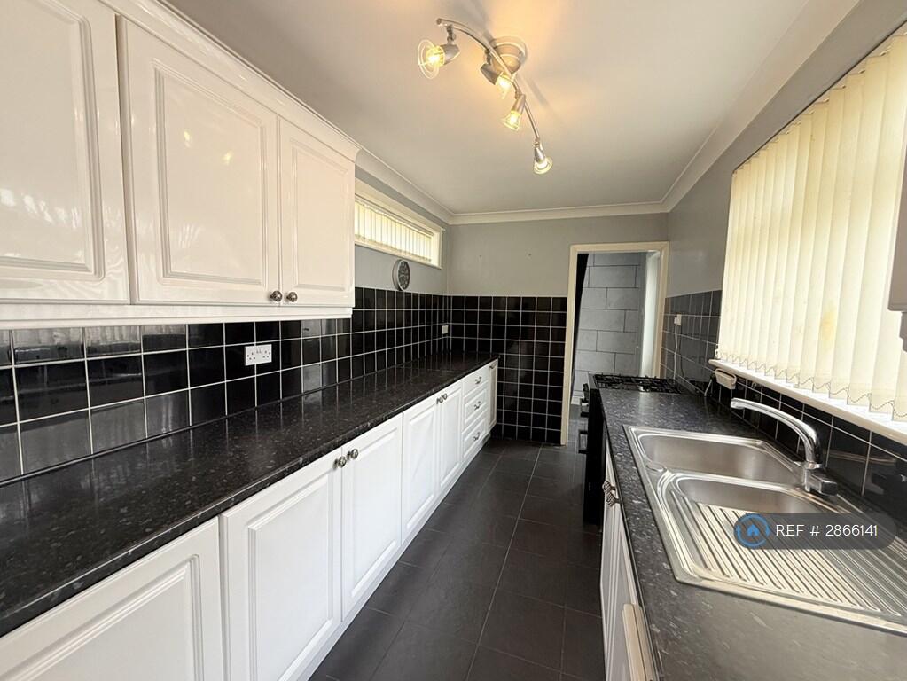 Additional image 5 of St Huberts Road, Blackburn, BB6