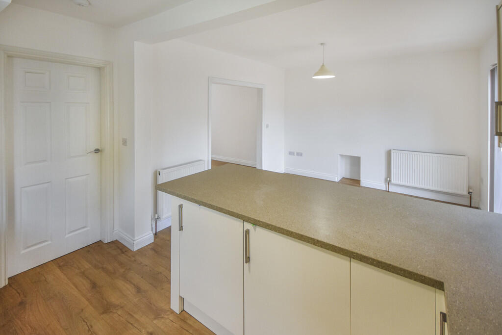 House in Nottingham, Wilford - View 5