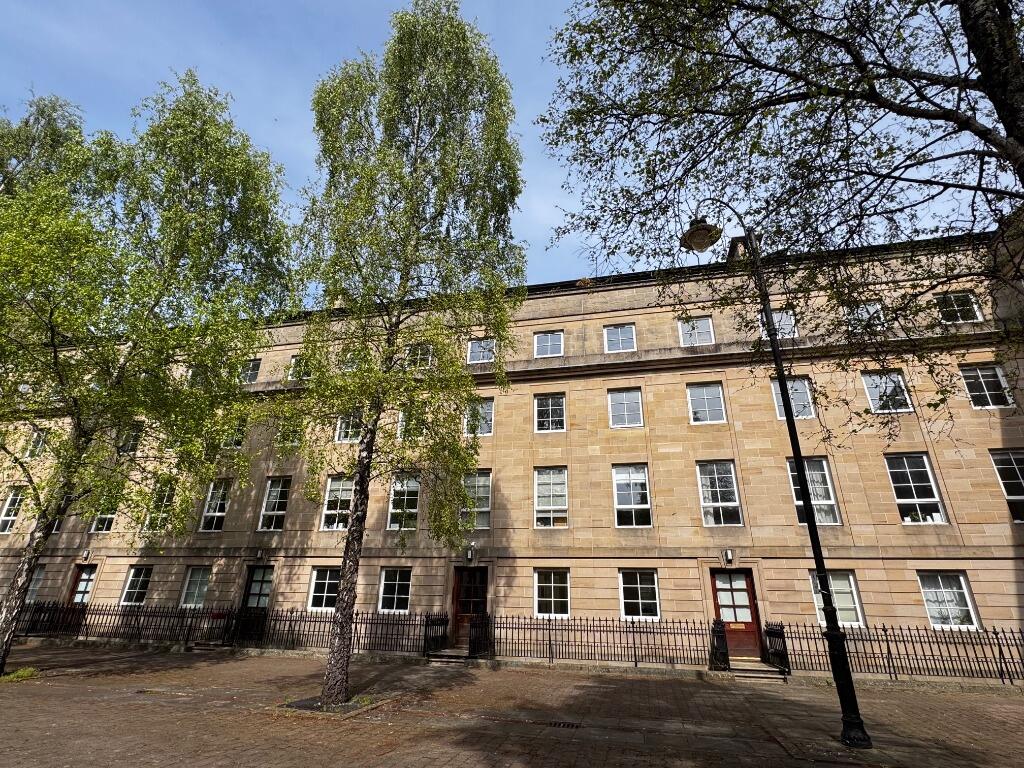 Main image of property: St Andrews Square, Merchant City, Glasgow, G1
