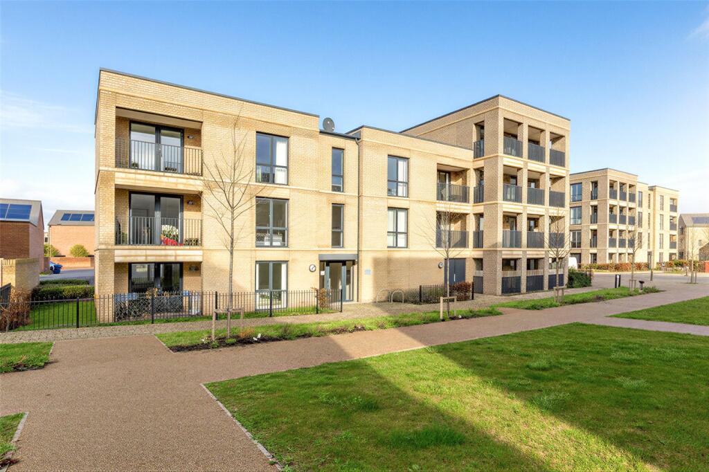 Main image of property: Osprey Drive, Trumpington, Cambridge, Cambridgeshire