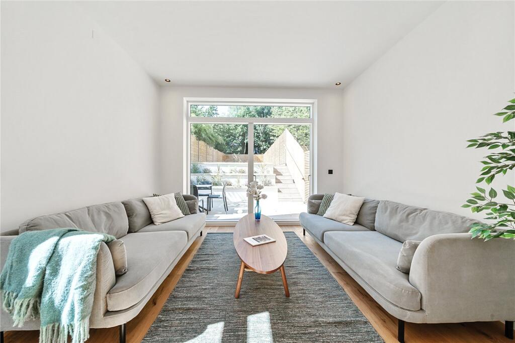 Apartment in London - View 3