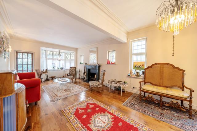 Beechwood Avenue, London photo 4