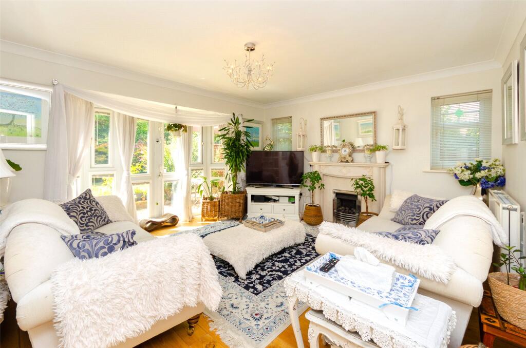 Chatsworth Close, Rhos on Sea, Colwyn Bay, Conwy, LL28 photo 4