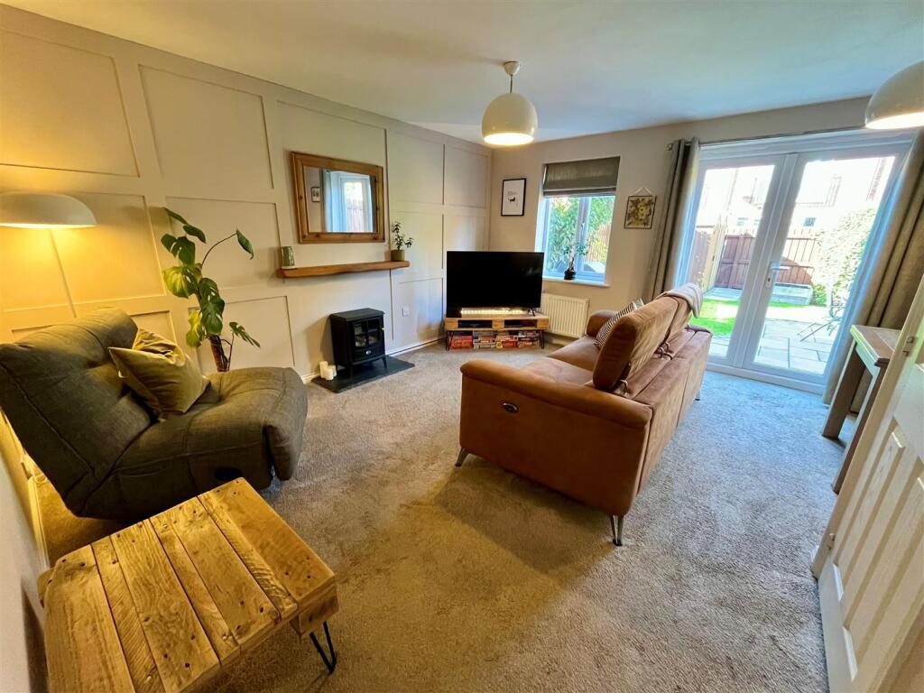 House in Hull - View 4