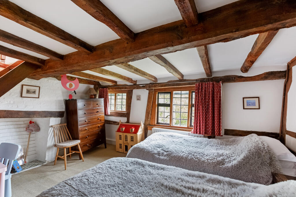 House in Tonbridge - View 5